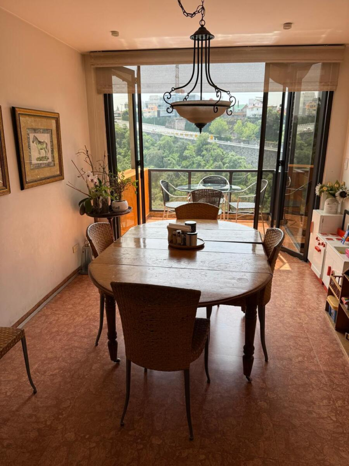 residencia en lomas anáhuac, gran espacio, ideal para familias grandes