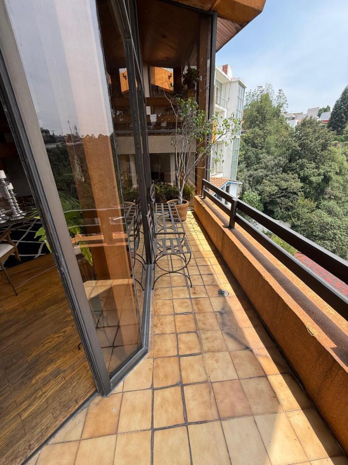 residencia en lomas anáhuac, gran espacio, ideal para familias grandes