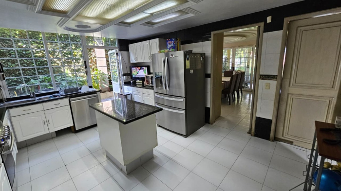 CASA VENTA CONDOMINIO HORIZONTAL BOSQUES DE LAS LOMAS