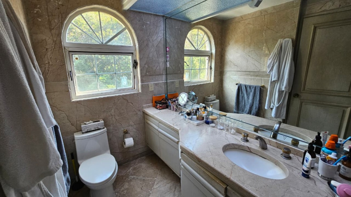 CASA VENTA CONDOMINIO HORIZONTAL BOSQUES DE LAS LOMAS