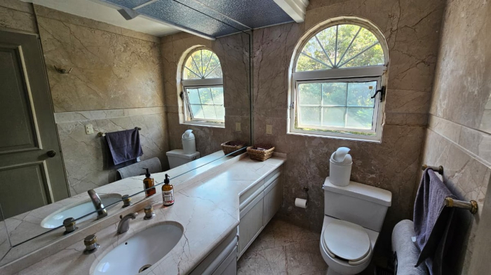 CASA VENTA CONDOMINIO HORIZONTAL BOSQUES DE LAS LOMAS