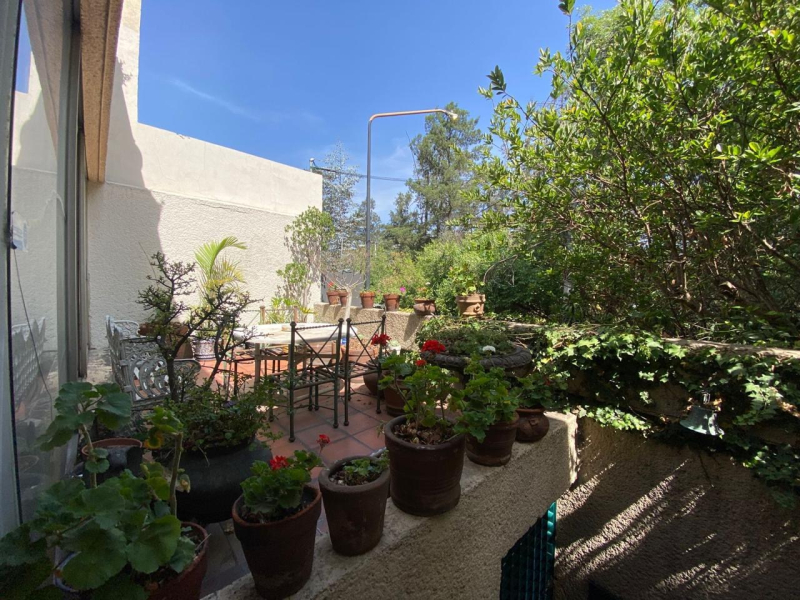 CASA EN PRIVADA EN VENTA - AGUA CALIENTE- LOMAS HIP�?DROMO