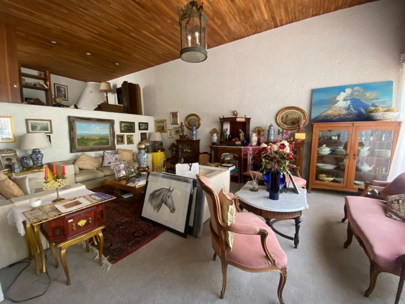 CASA EN PRIVADA EN VENTA - AGUA CALIENTE- LOMAS HIP�?DROMO