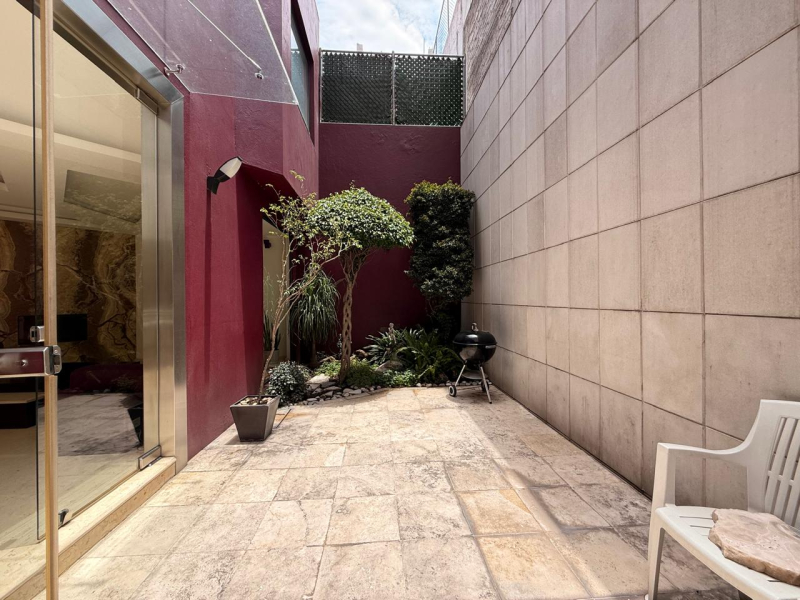 casa en venta en hacienda de las palmas-interlomas