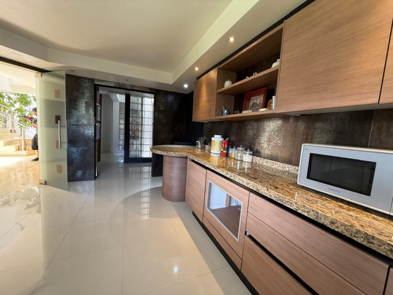 casa en venta en hacienda de las palmas-interlomas