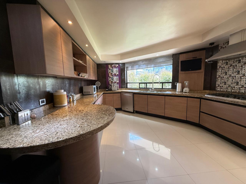 casa en venta en hacienda de las palmas-interlomas