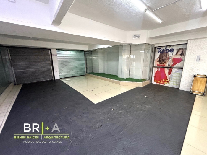 Edificio Comercial Con Locales Y Oficinas En Venta En Col. Centro