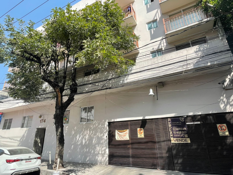 Departamento En Venta En San Álvaro