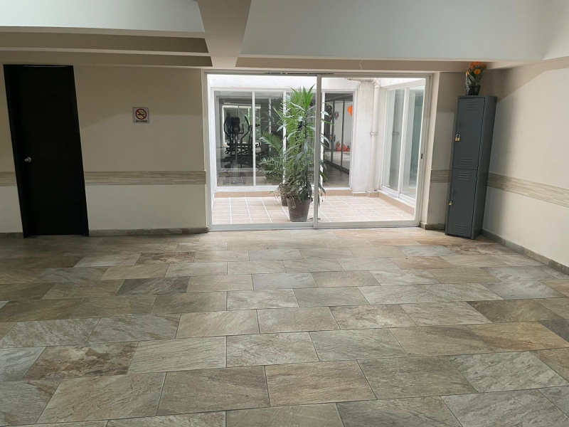 Departamento En Venta En San Álvaro