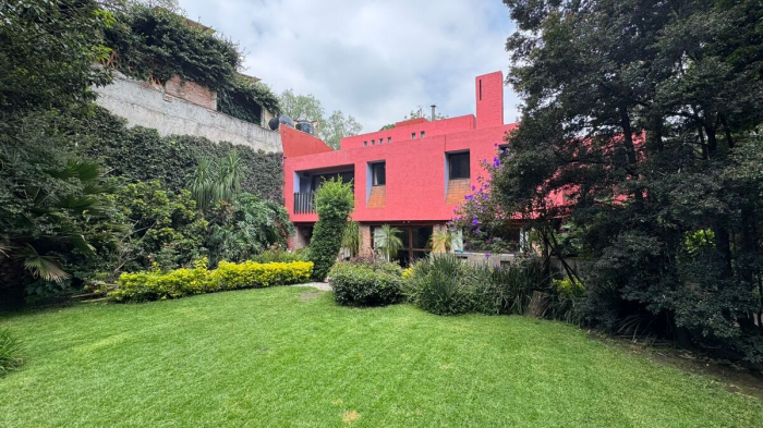 CASA EN VENTA DEL ARQUITECTO REN�? CAPDEVILLE VAN DYCK EN COLONIA SAN ÁNGEL INN.
