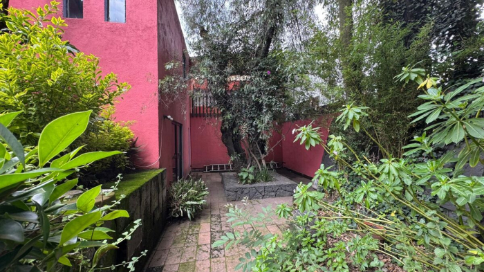 CASA EN VENTA DEL ARQUITECTO REN�? CAPDEVILLE VAN DYCK EN COLONIA SAN ÁNGEL INN.