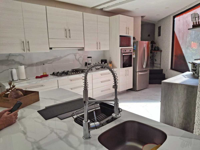 casa en venta en condado de sayavedra