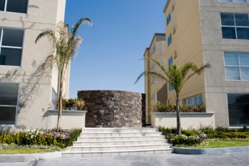 Departamento En Renta En Bosque Real