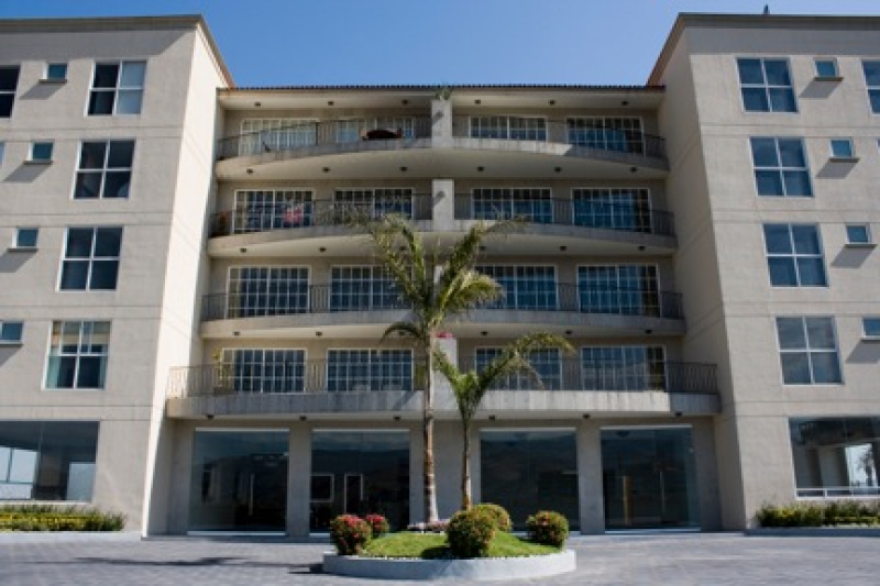 Departamento En Renta En Bosque Real