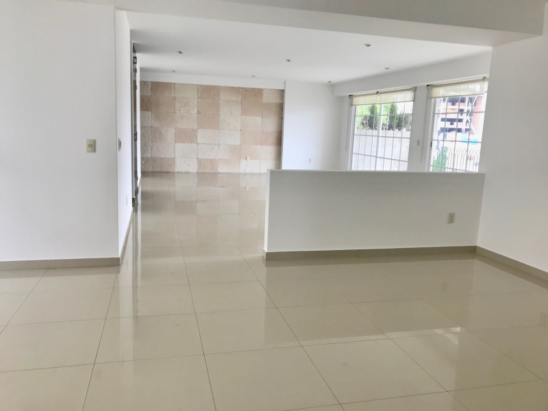 Departamento En Renta En Bosque Real