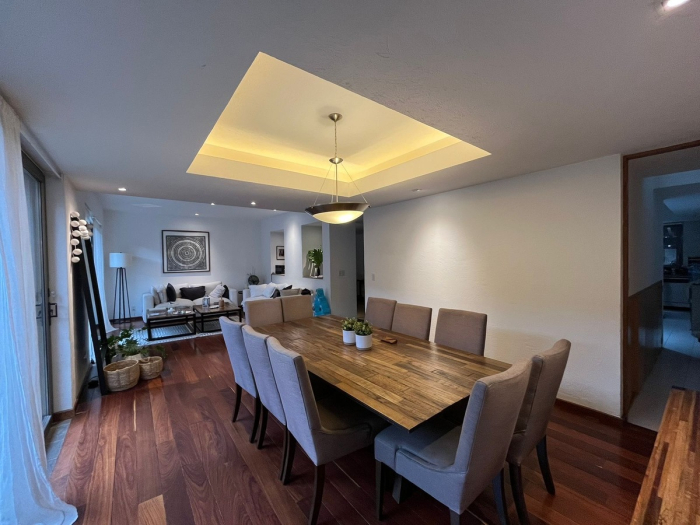 súper casa en el refugio, la loma