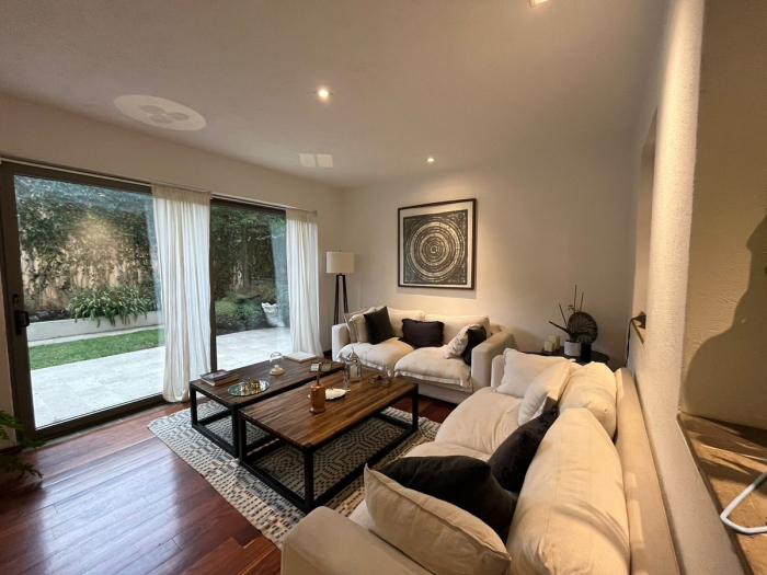 súper casa en el refugio, la loma