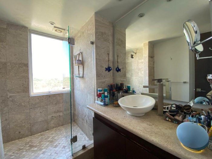 departamento en venta en finestre - lomas country club