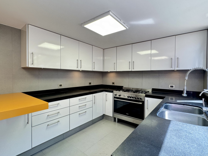 renta casa en bosque de las lomas