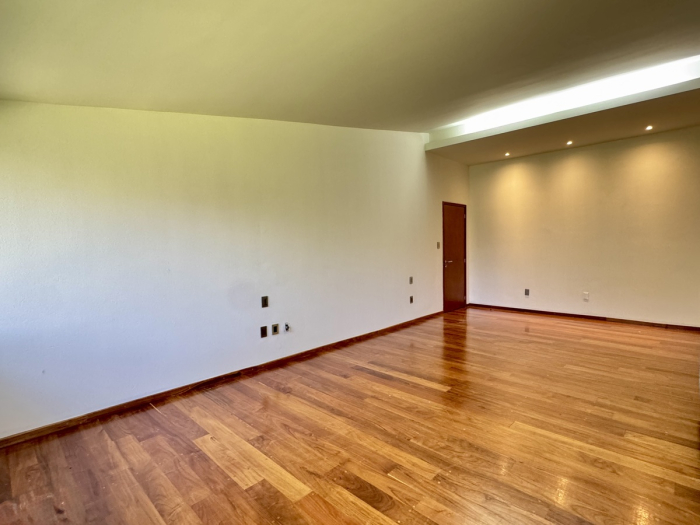 renta casa en bosque de las lomas