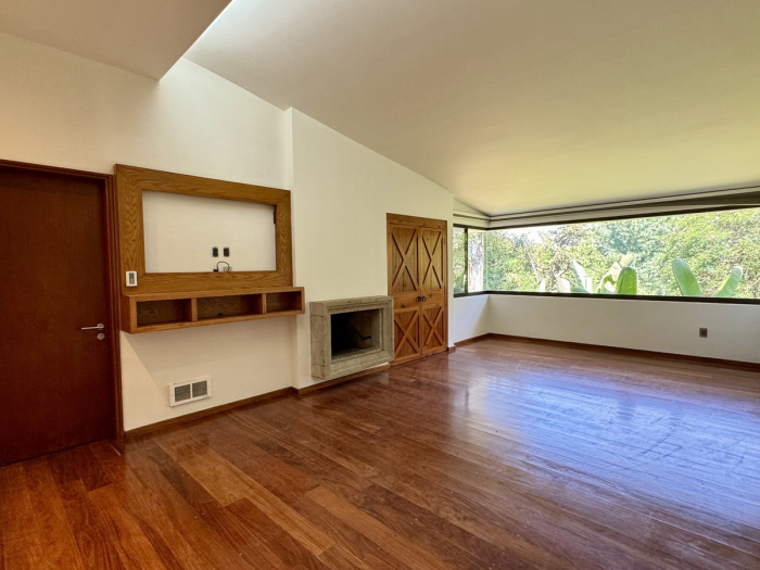 renta casa en bosque de las lomas