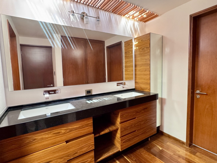 renta casa en bosque de las lomas