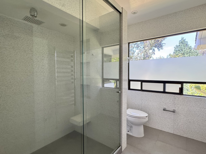 renta casa en bosque de las lomas