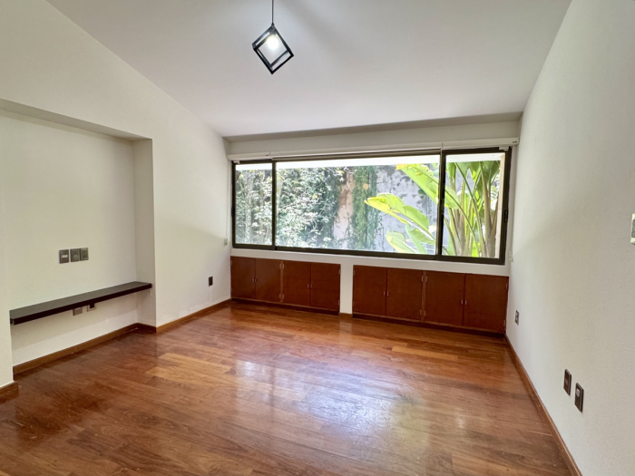 renta casa en bosque de las lomas