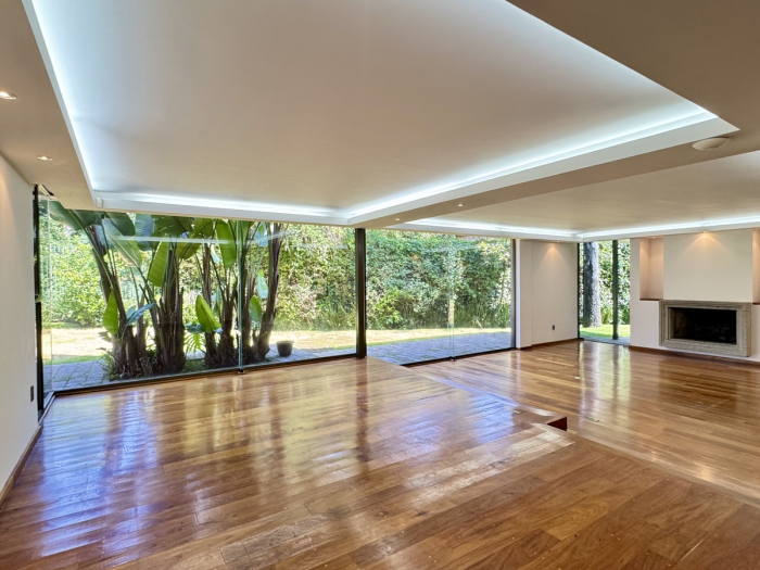 renta casa en bosque de las lomas