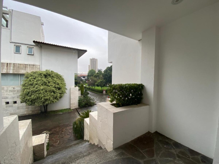 casa en venta fuente portal de las flores  col. lomas de las palmas