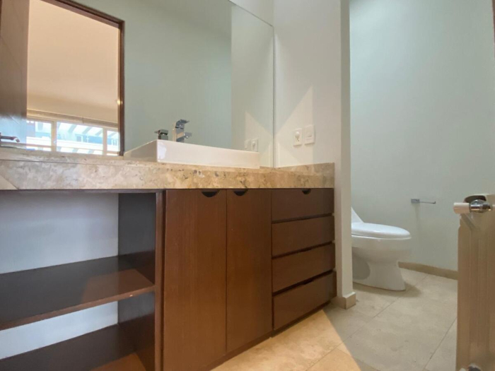 casa en venta fuente portal de las flores  col. lomas de las palmas