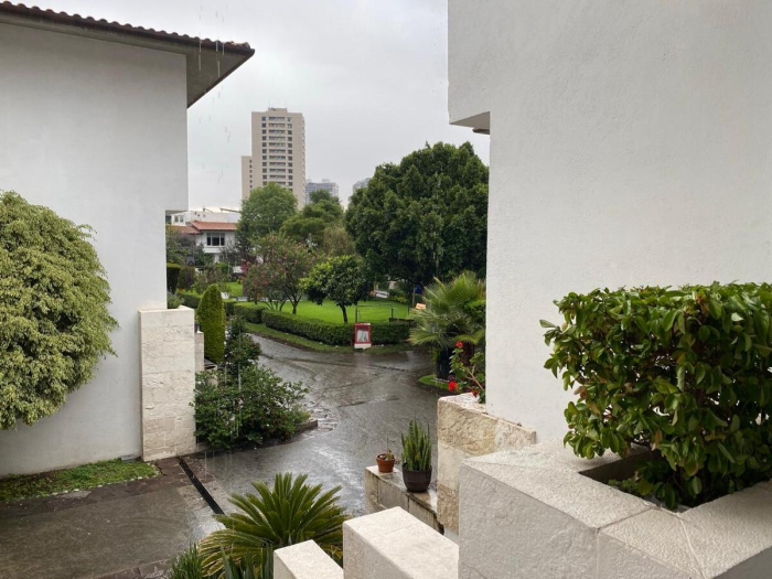 casa en venta fuente portal de las flores  col. lomas de las palmas