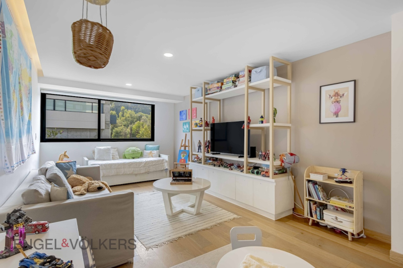 Departamento En Venta En Lomas De Vista Hermosa 304 M2, 3 Rec, 3.5 B, 5 Est.