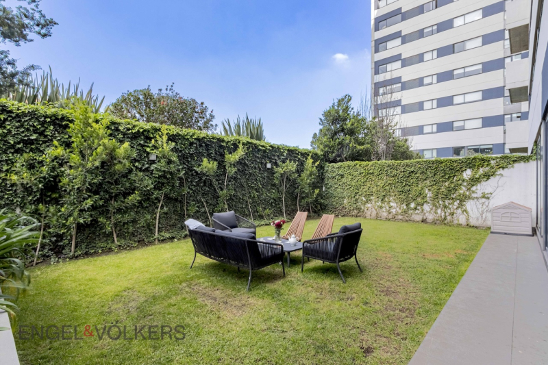 Departamento En Venta En Lomas De Vista Hermosa 304 M2, 3 Rec, 3.5 B, 5 Est.