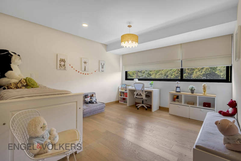 Departamento En Venta En Lomas De Vista Hermosa 304 M2, 3 Rec, 3.5 B, 5 Est.