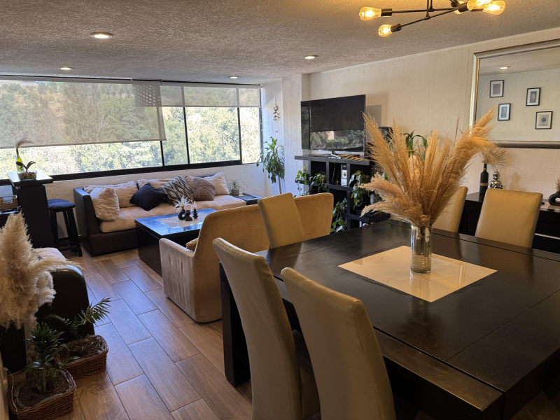 ¿buscas un hermoso departamento en venta en bosques de la herradura? ¡no busques más!  este increíble departamento cuenta con amplios y luminosos espacios, una moderna cocina equipada, acogedoras habitaciones y una impresionante vista. además, se enc