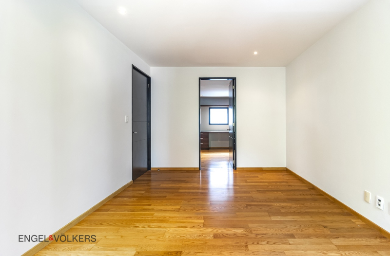 Renta Departamento Con Roof Top En Polanco  311 M2, 1 Rec, 2.5 B. 4 Est.