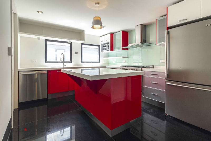 Renta Departamento Con Roof Top En Polanco  311 M2, 1 Rec, 2.5 B. 4 Est.