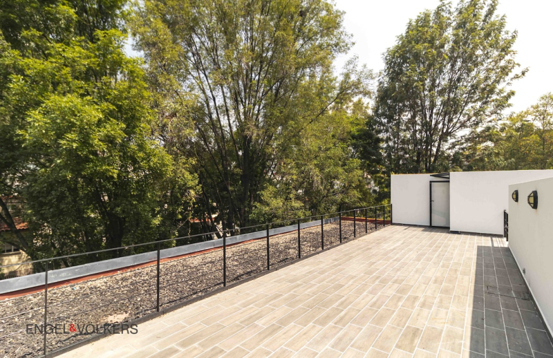 Renta Departamento Con Roof Top En Polanco  311 M2, 1 Rec, 2.5 B. 4 Est.
