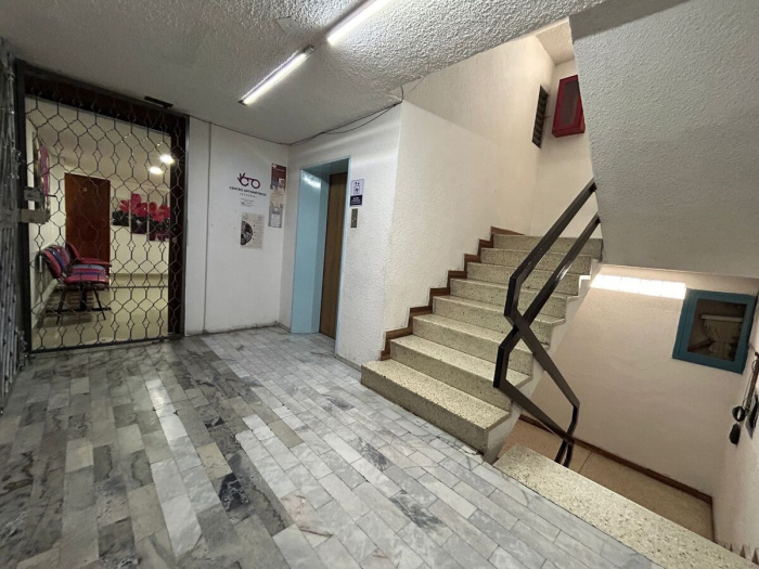 OFICINA EN VENTA EXCELENTE UBICACI�?N