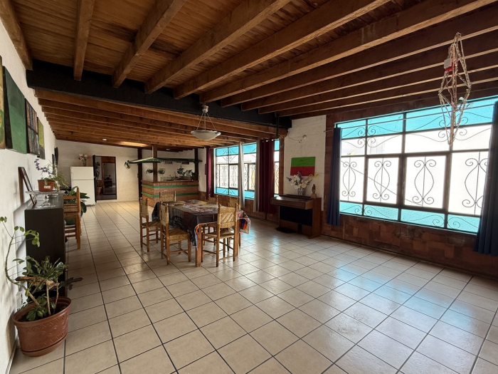 bodega en venta en metepec con oficinas, local y departamento