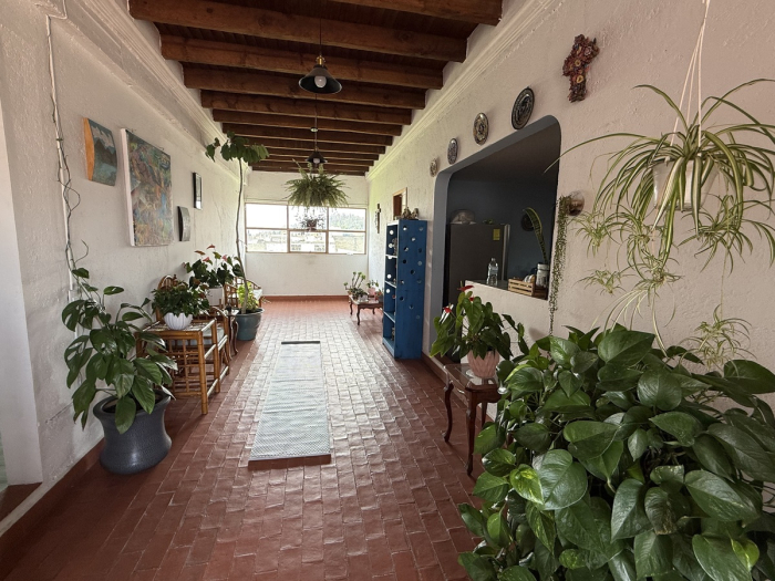 bodega en venta en metepec con oficinas, local y departamento