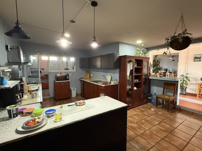 bodega en venta en metepec con oficinas, local y departamento