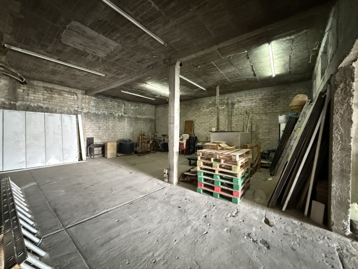 bodega en venta en metepec con oficinas, local y departamento