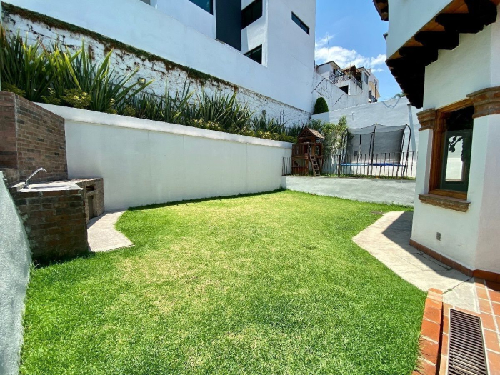 Renta Casa En Lomas Hipodromo, Junto A Tecamachalco. Amueblada O Semi Amueblada