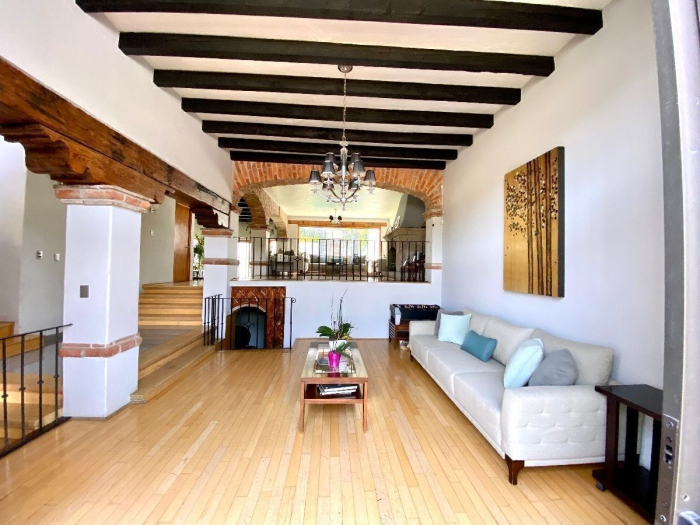 Renta Casa En Lomas Hipodromo, Junto A Tecamachalco. Amueblada O Semi Amueblada