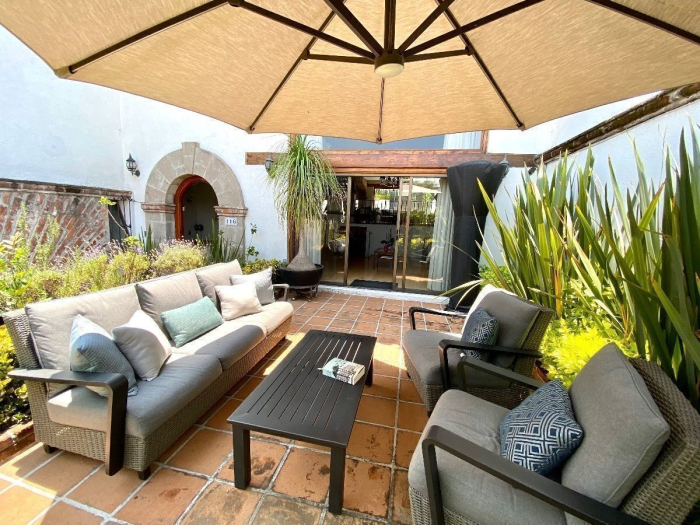 Renta Casa En Lomas Hipodromo, Junto A Tecamachalco. Amueblada O Semi Amueblada