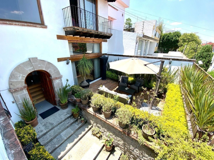 Renta Casa En Lomas Hipodromo, Junto A Tecamachalco. Amueblada O Semi Amueblada