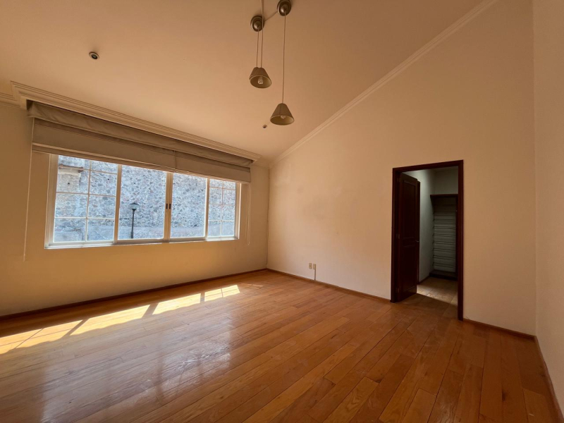 Casa en Venta o Renta en Bosques de las Palmas