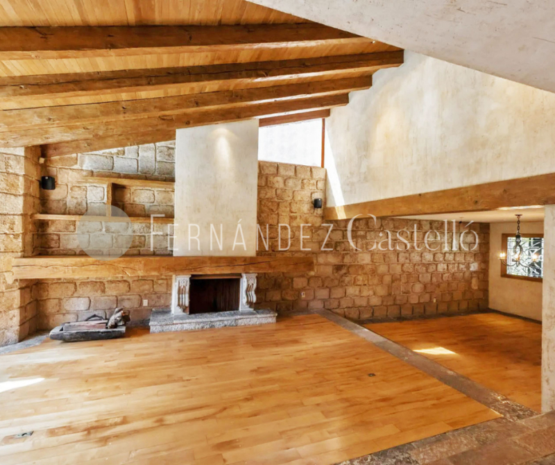 VENTA DE CASA EN LOMAS DE VISTAHERMOSA